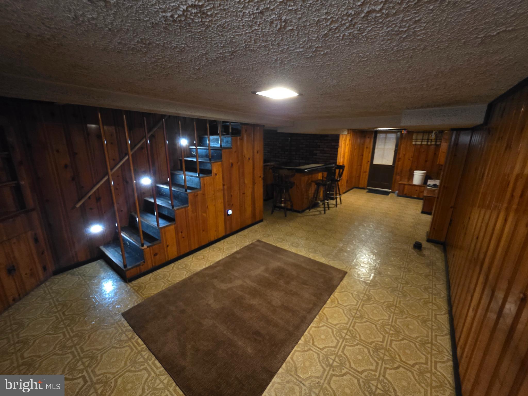 EASTWOOD - Residential