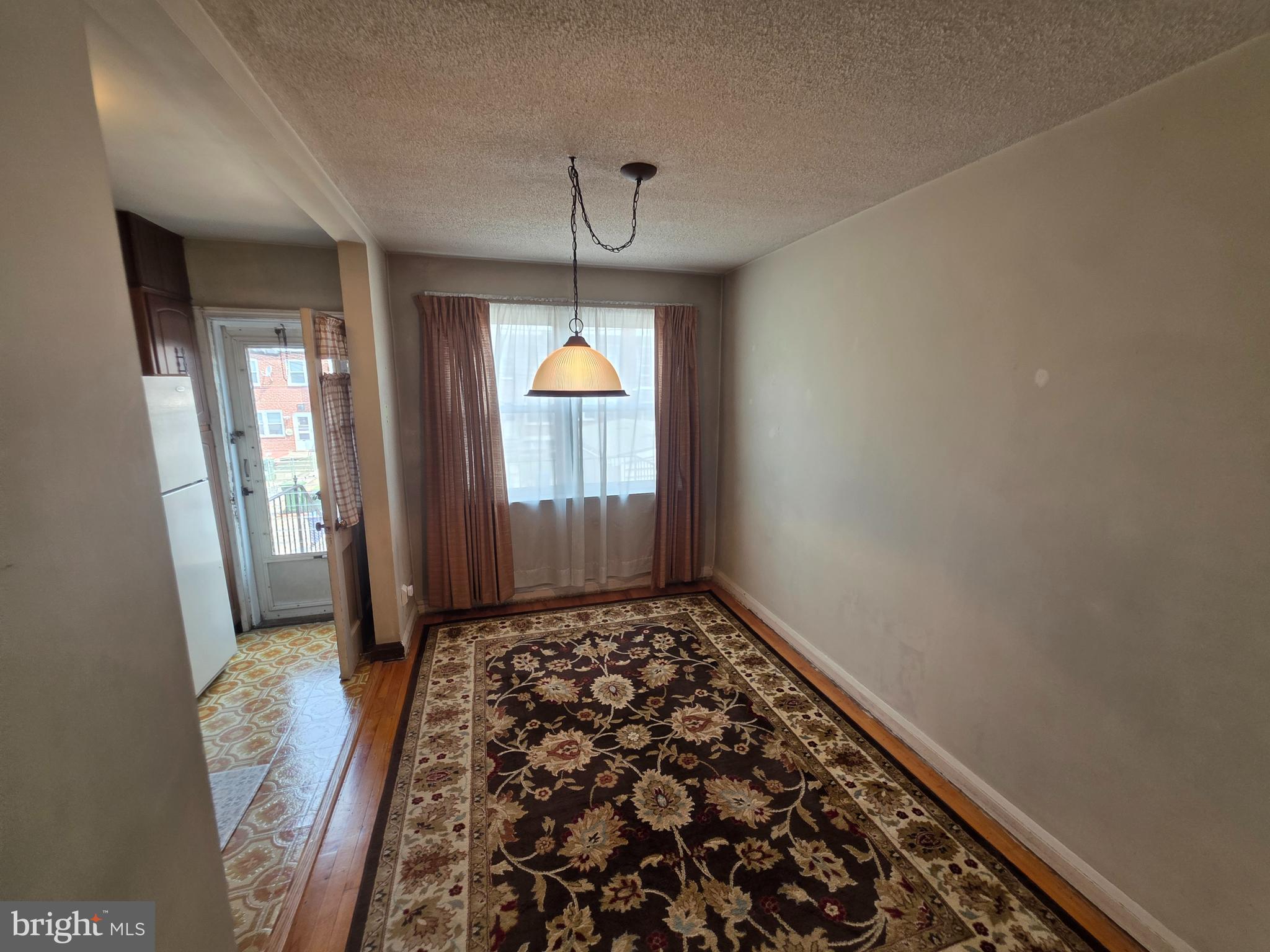 EASTWOOD - Residential