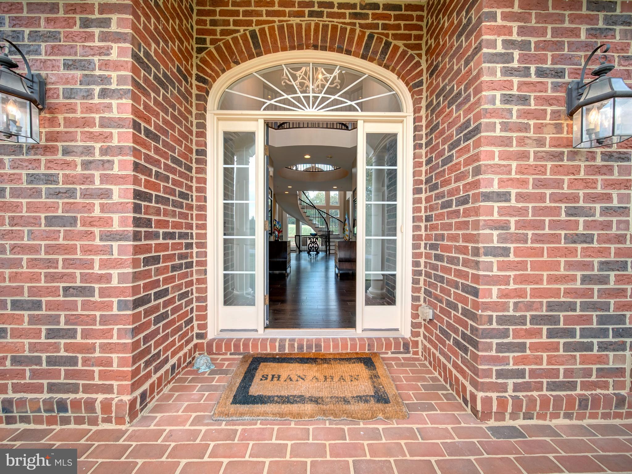 LONG ACRES - Residential