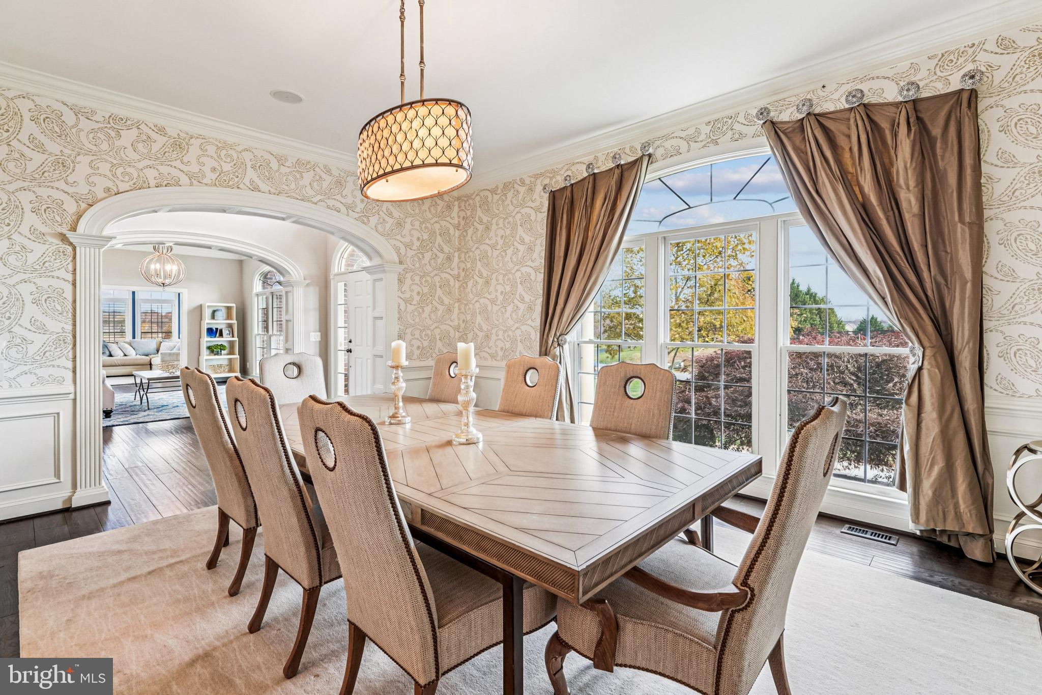 LONG ACRES - Residential