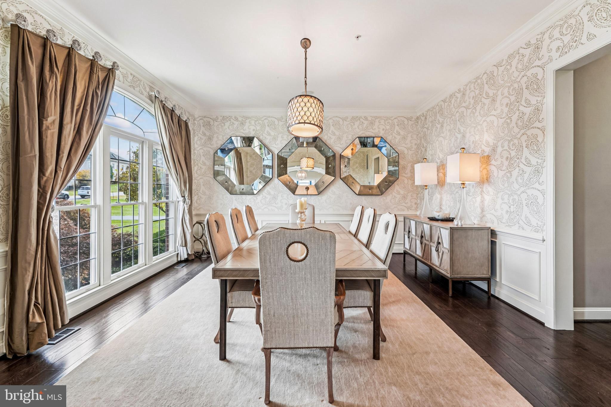 LONG ACRES - Residential