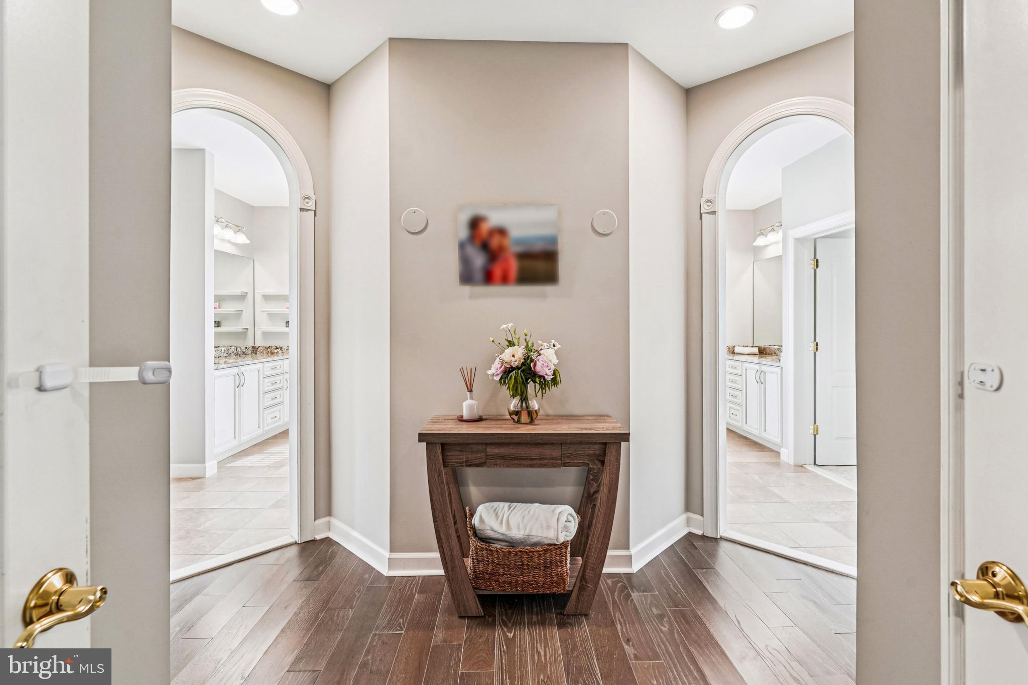 LONG ACRES - Residential