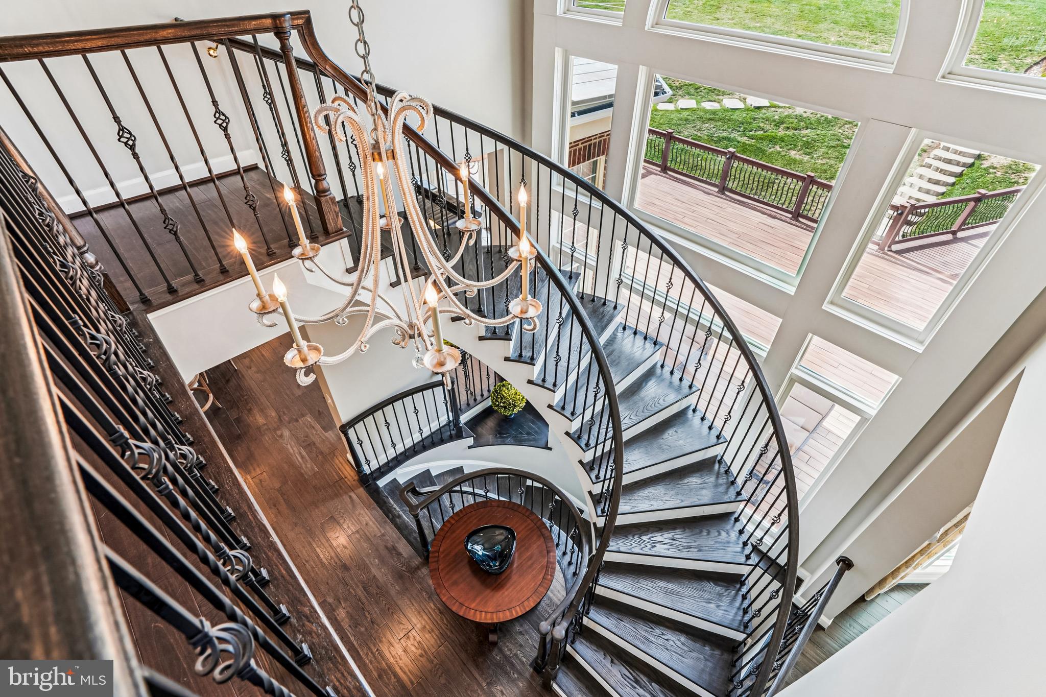 LONG ACRES - Residential