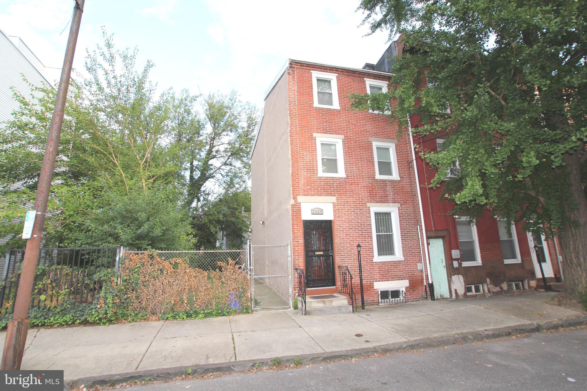 FISHTOWN - Residential Lease