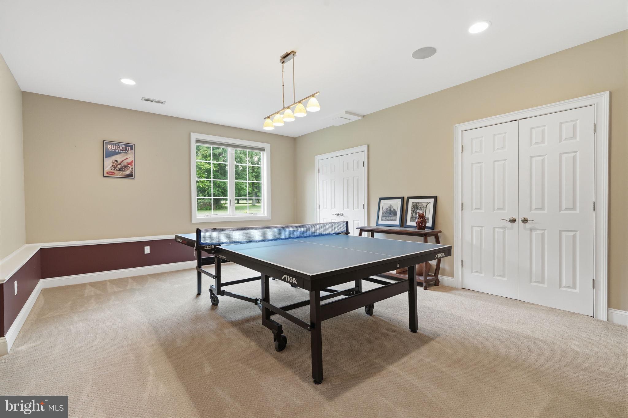 POETS WALK - Residential
