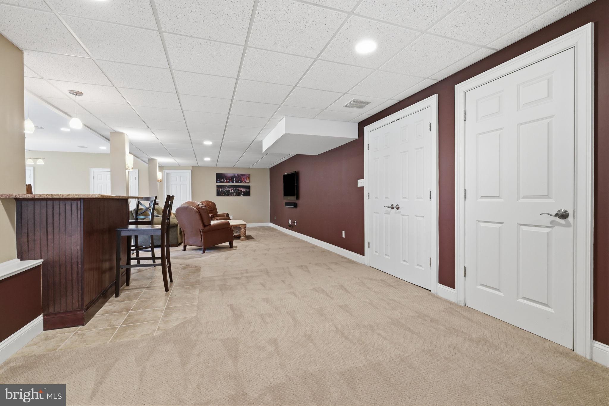 POETS WALK - Residential