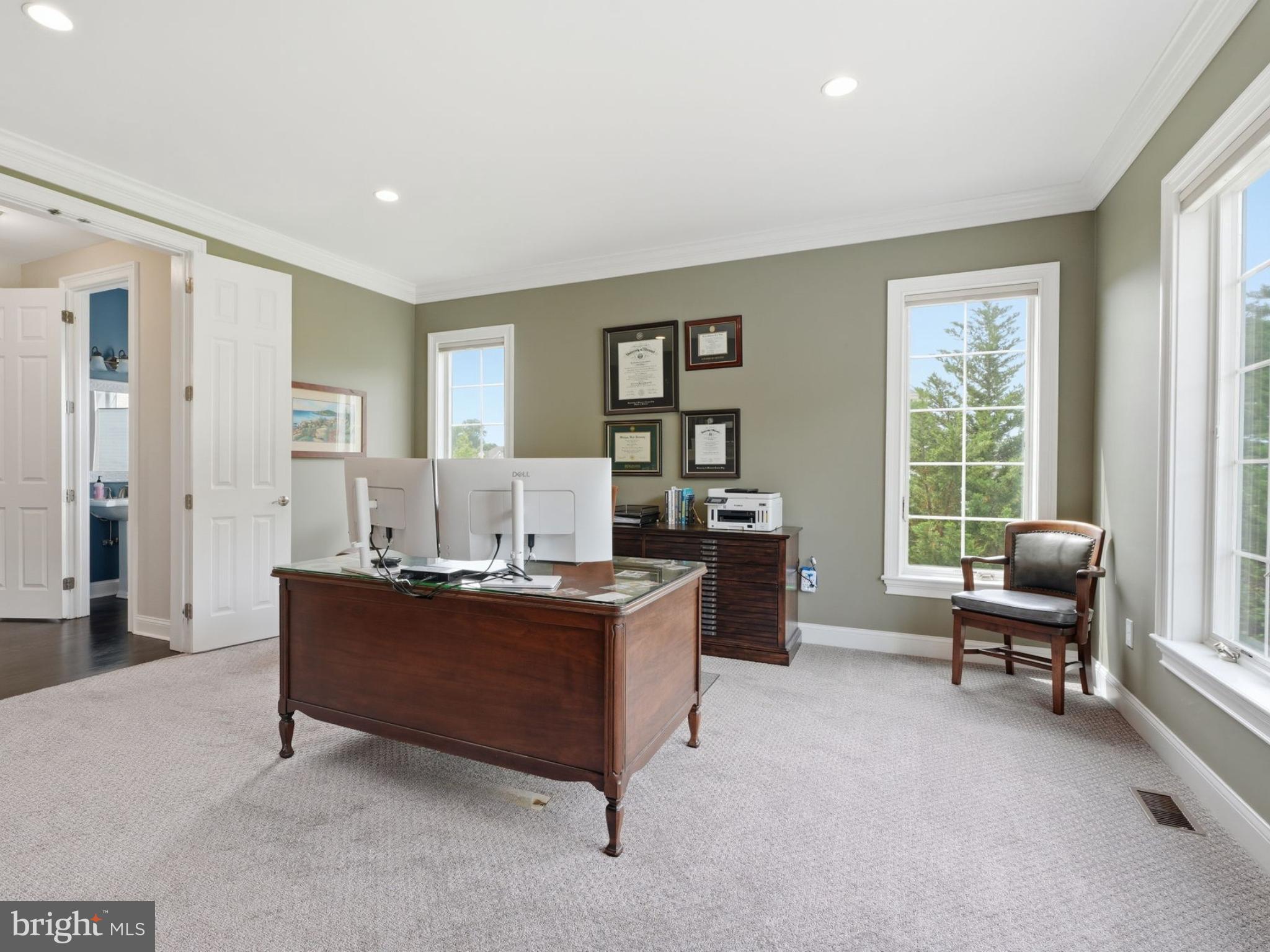 POETS WALK - Residential