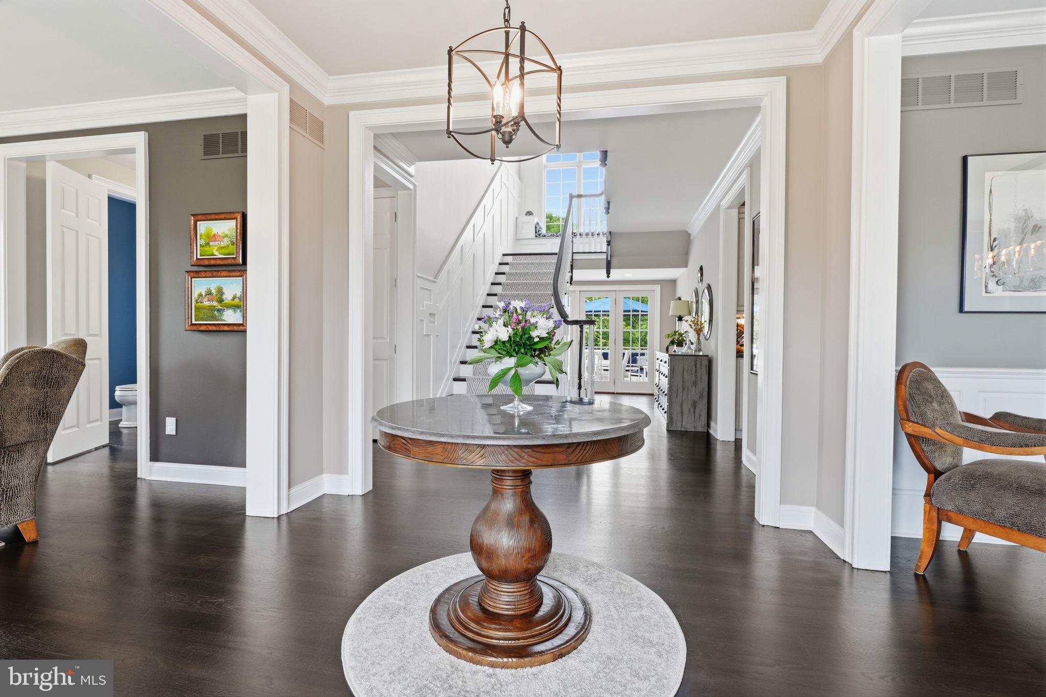 POETS WALK - Residential