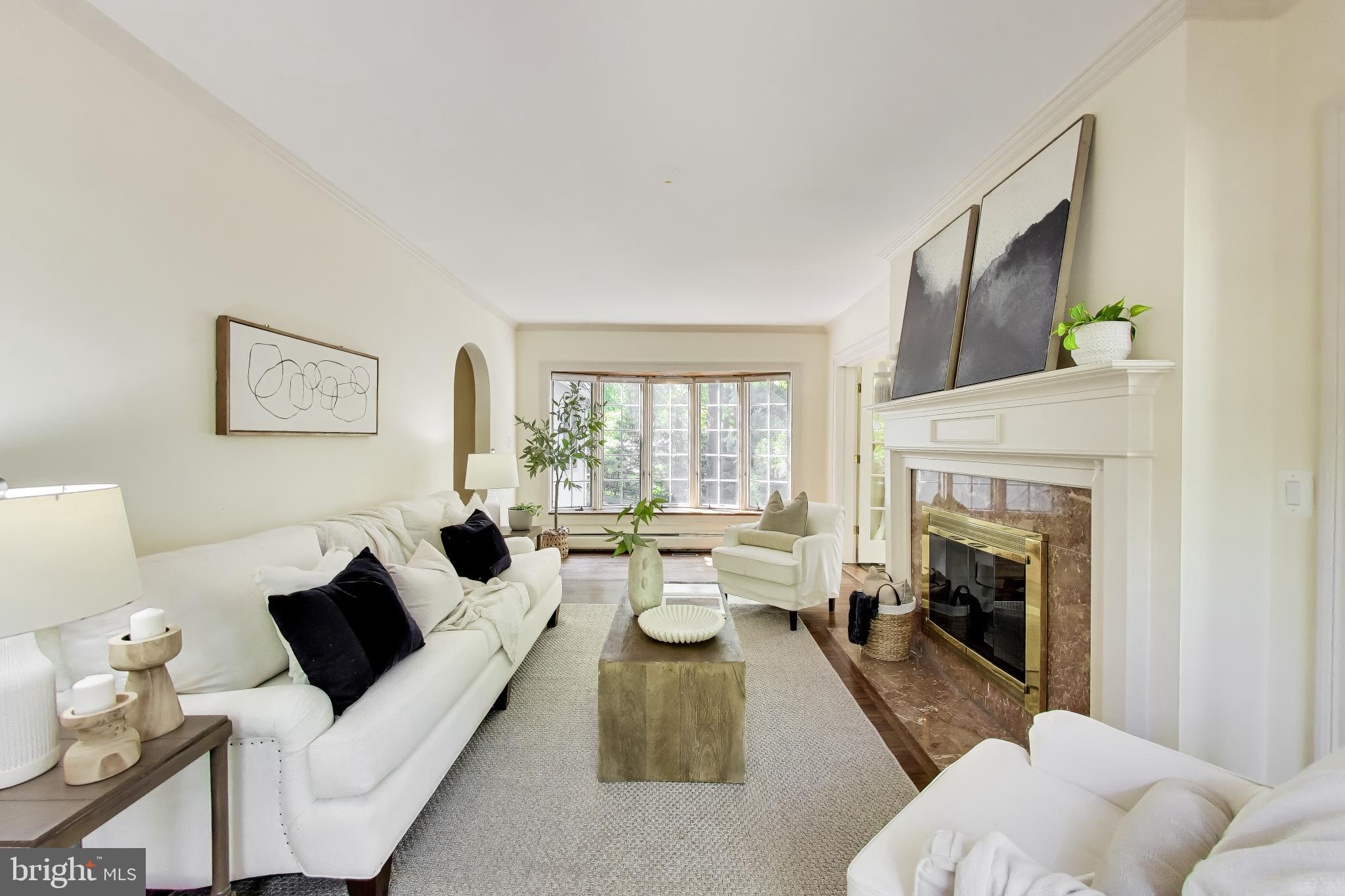 CHEVY CHASE PARK - Residential