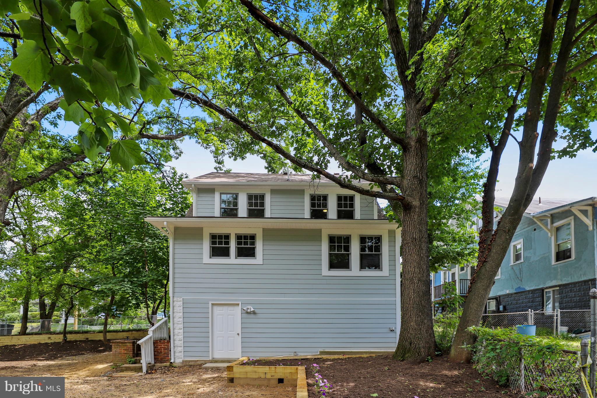 TAKOMA PARK - Residential