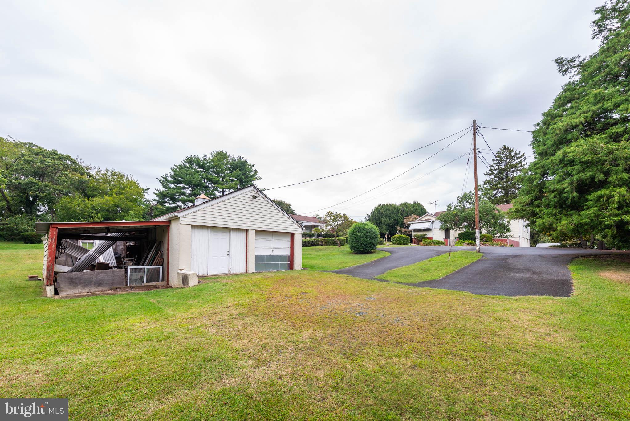 CARNEY GROVE - Residential Income