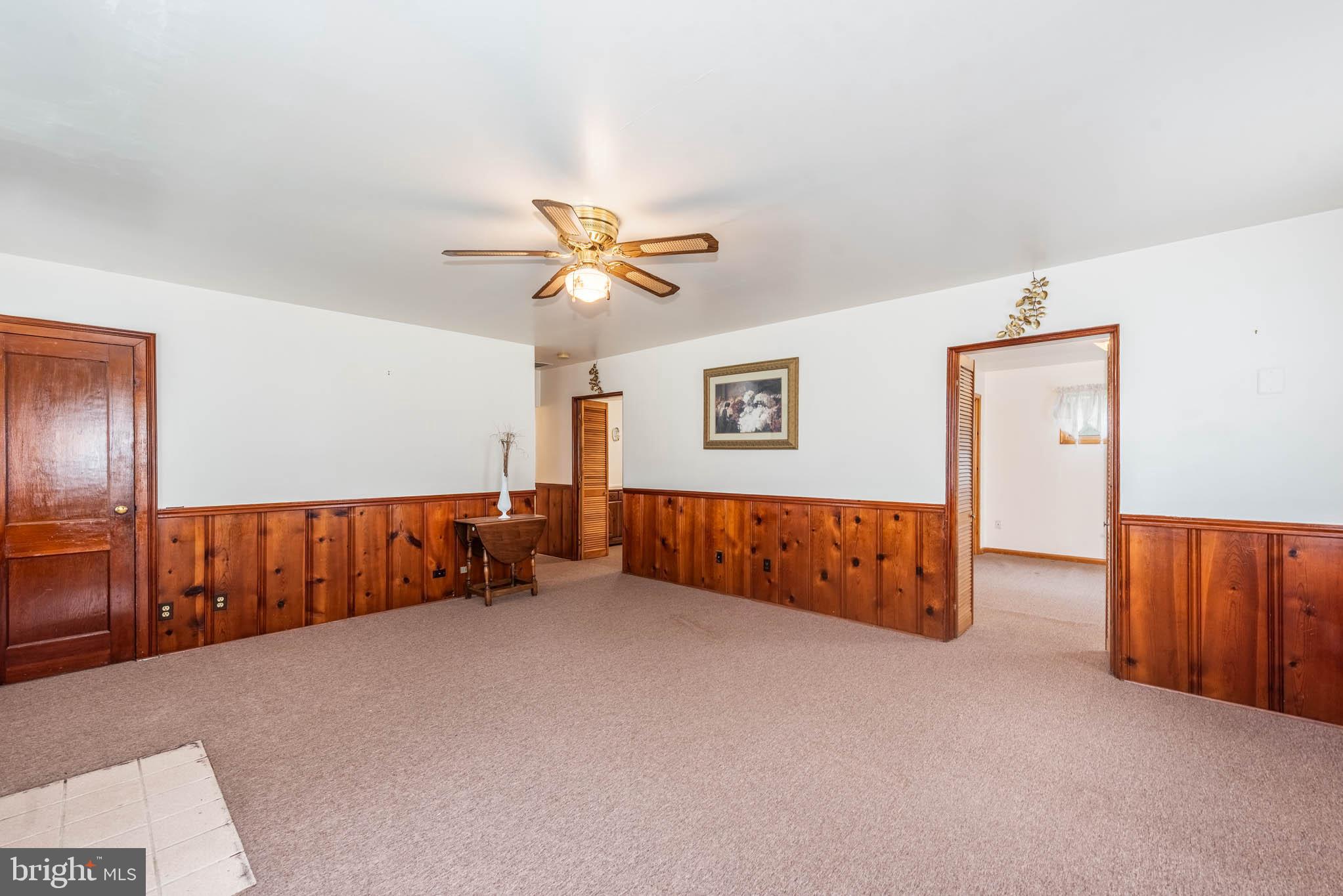 CARNEY GROVE - Residential Income