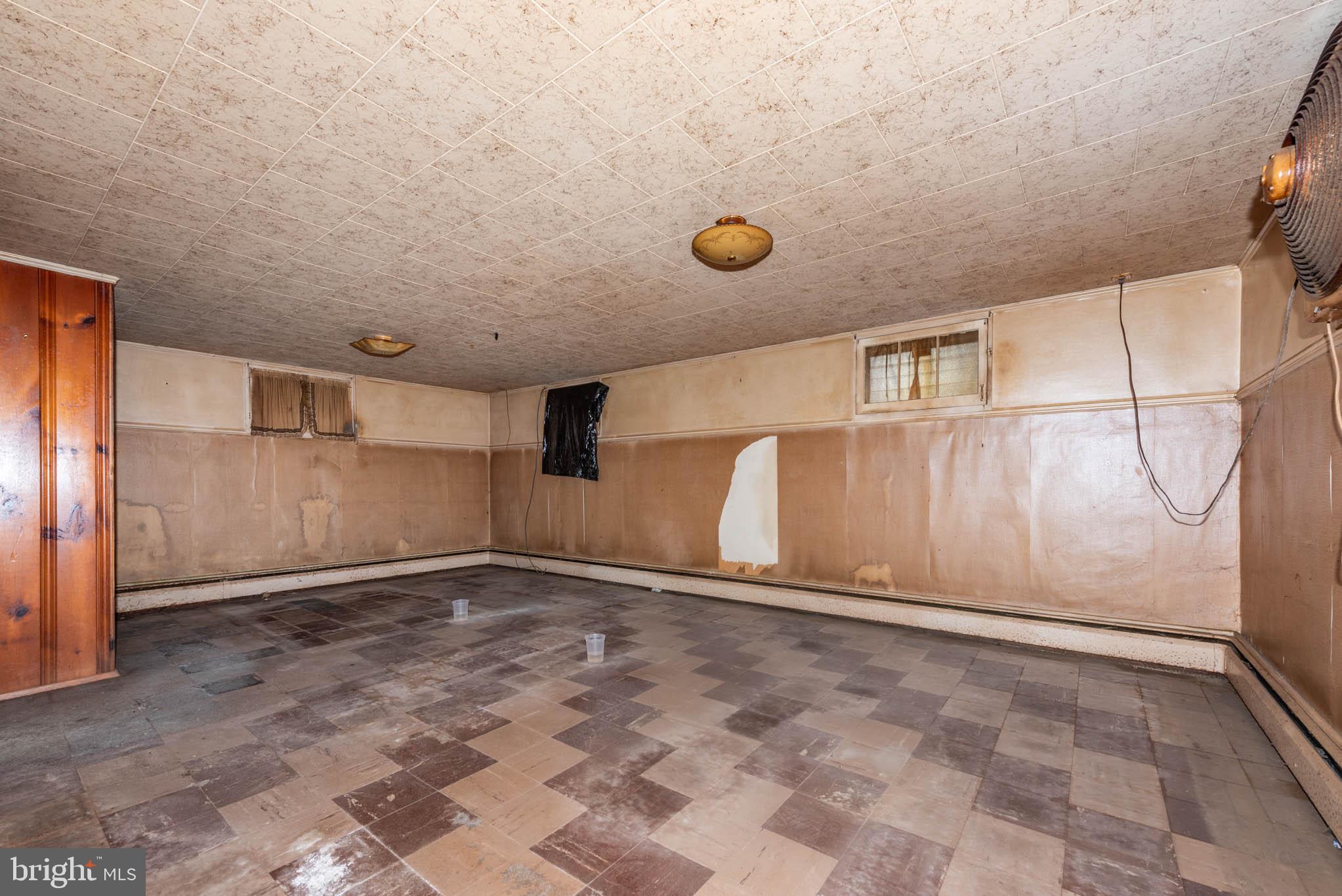 CARNEY GROVE - Residential Income