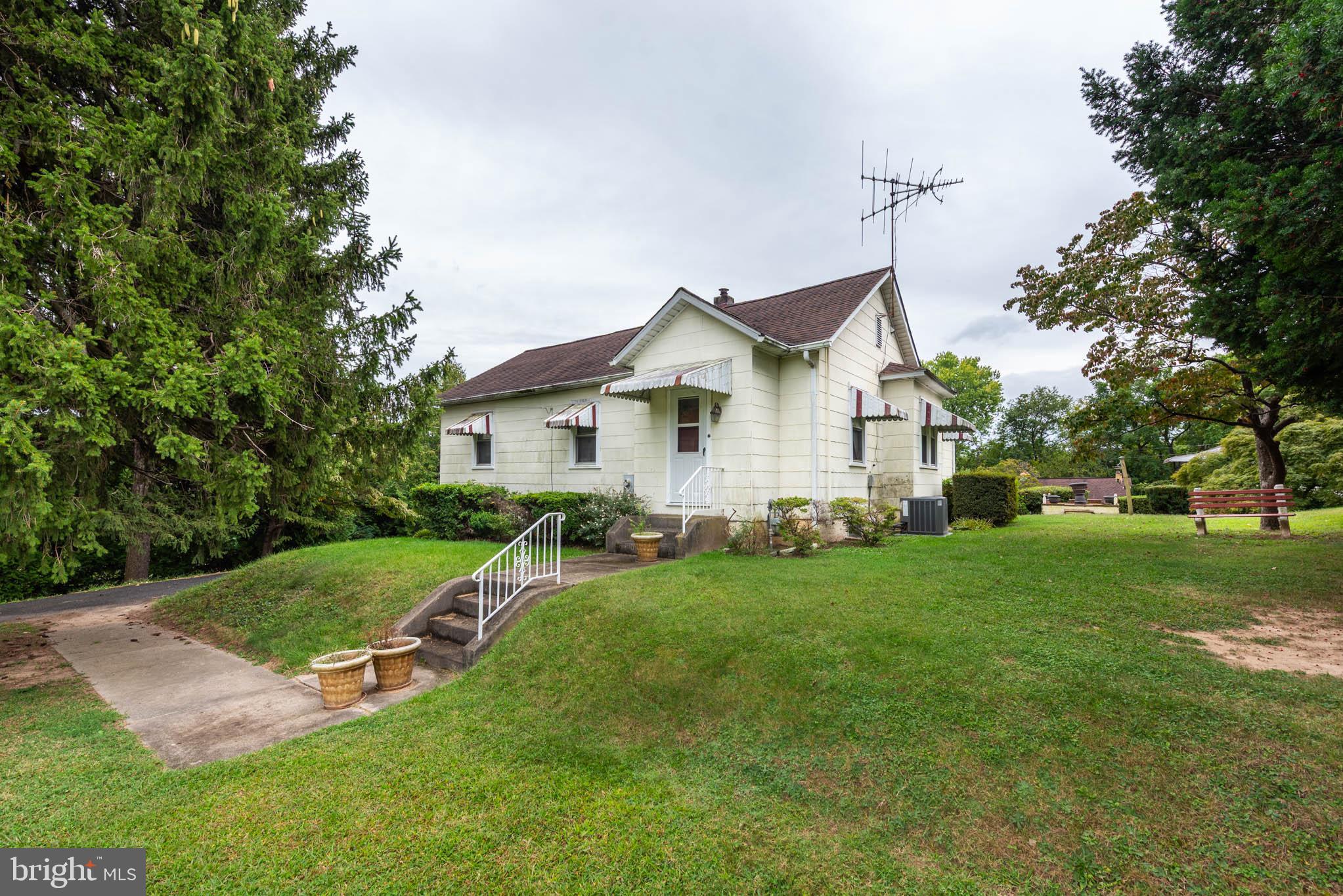 CARNEY GROVE - Residential Income