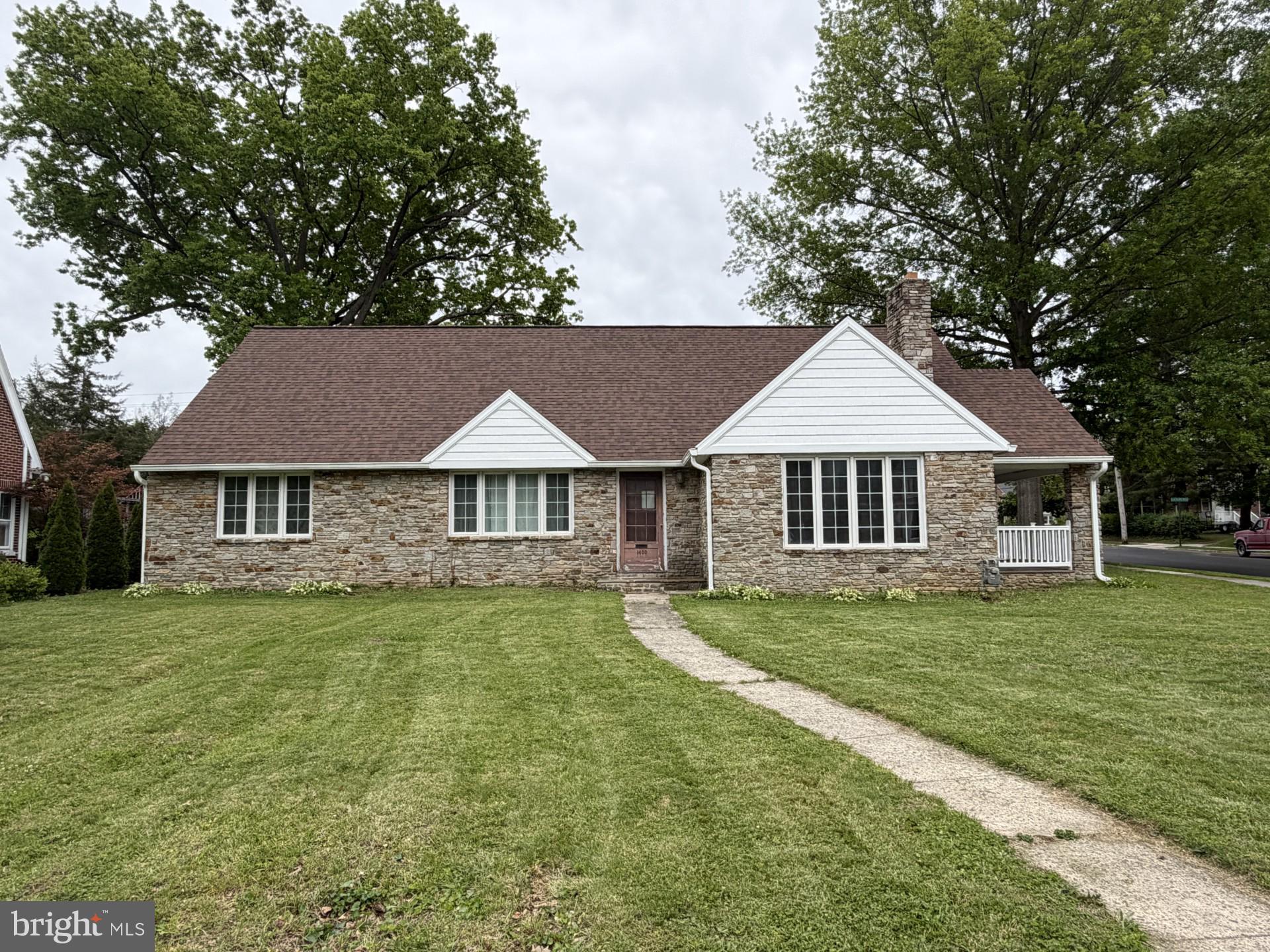 CHARMING STONE RANCHER IN HAGERSTOWN, MD! This home offers 3 bedrooms and 2 full bathrooms, along with a comfortable layout that includes a spacious living room w/fireplace, dining room, kitchen, and full attic. The full unfinished basement provides ample storage space and additional potential. Situated on a desirable corner lot, the property also features a detached 2-car garage, offering plenty of parking and convenience. Don’t miss the opportunity to make this charming home your own! This property will be offered at auction on Thursday, June 11, 2026, at 3:00PM. The List price in no way represents a minimum, starting, or acceptable bid.