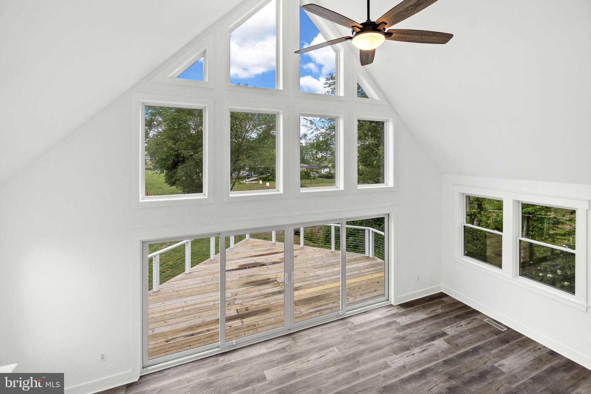 ELK CREEK LANDING - Residential