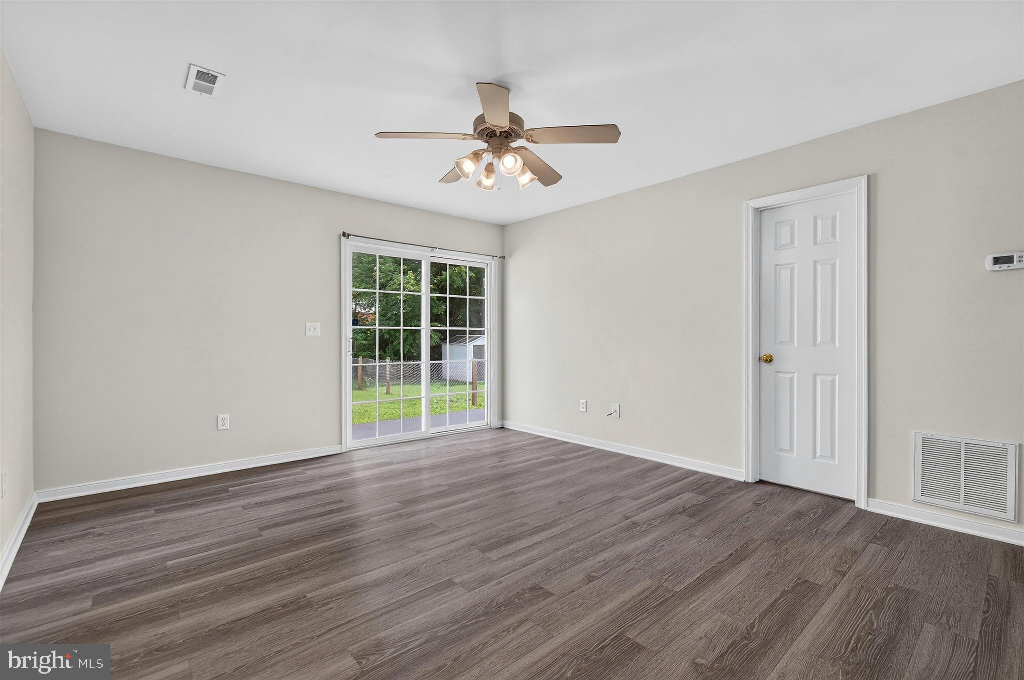 MAYFIELD - Residential
