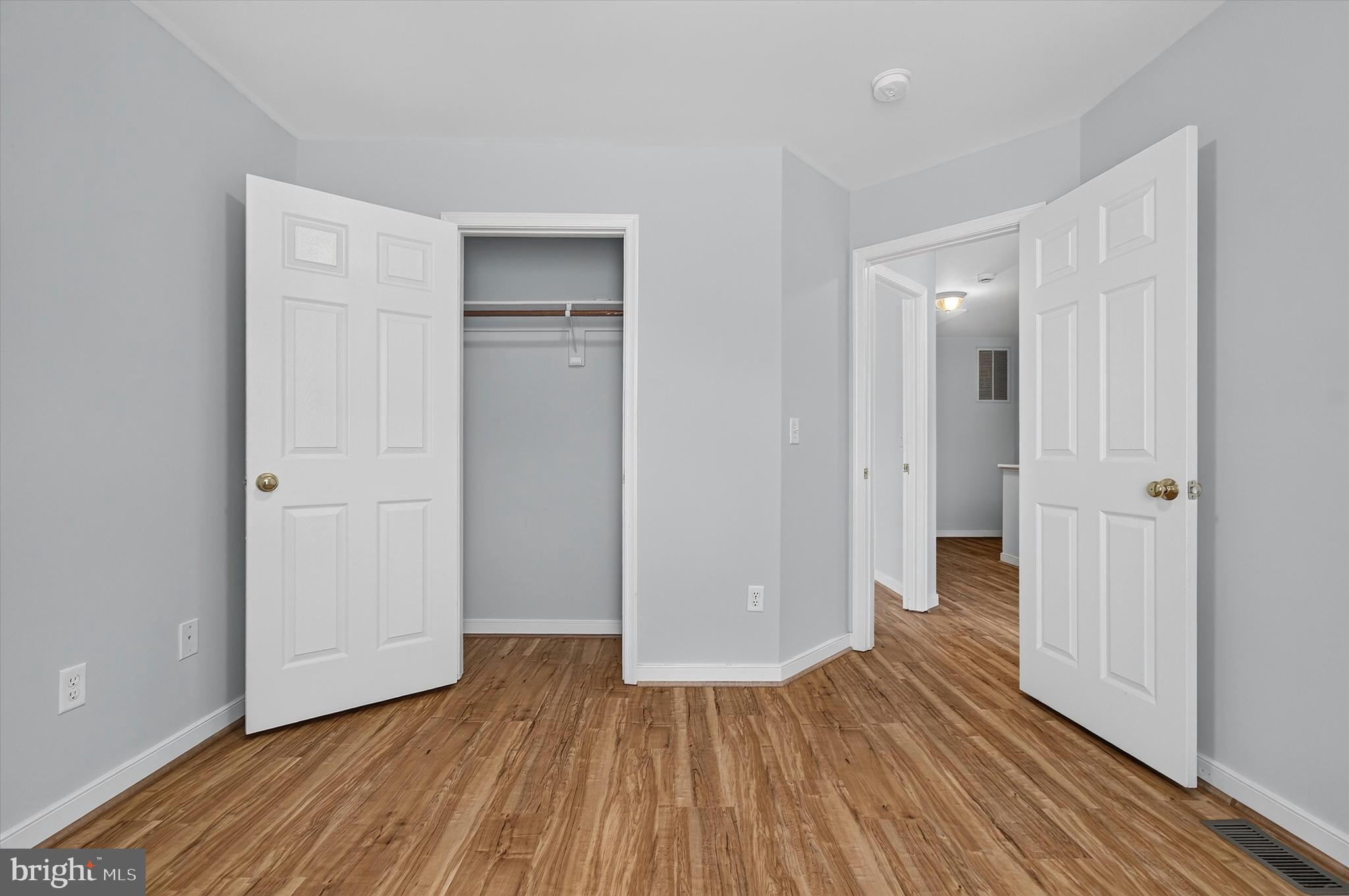 MAYFIELD - Residential