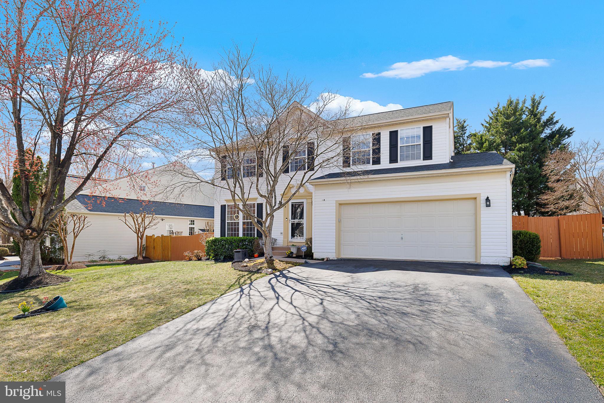 AUTUMN RIDGE - Residential