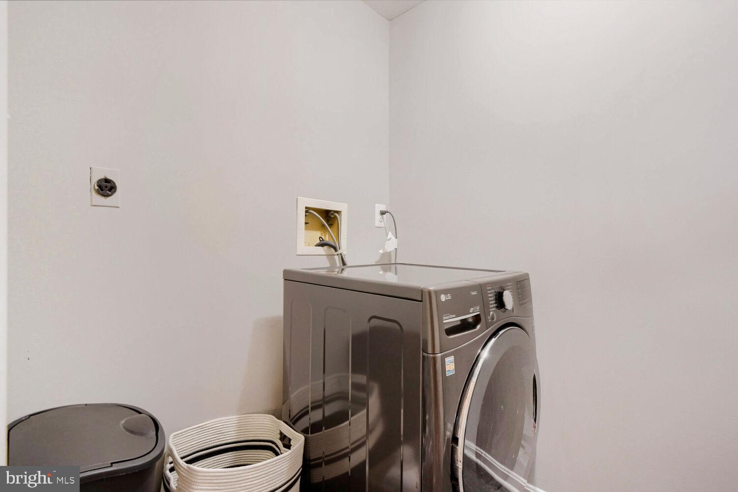 CHESTERFIELD GARDEN CONDOMINIUM - Residential