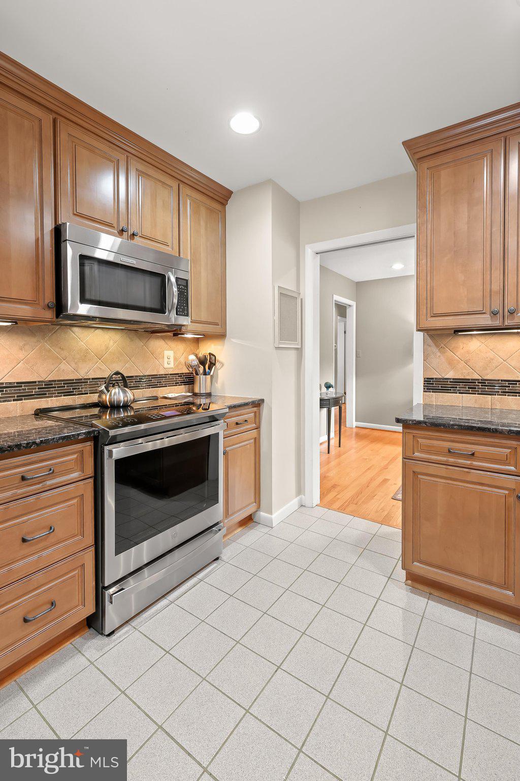 CLOVER HILL - Residential