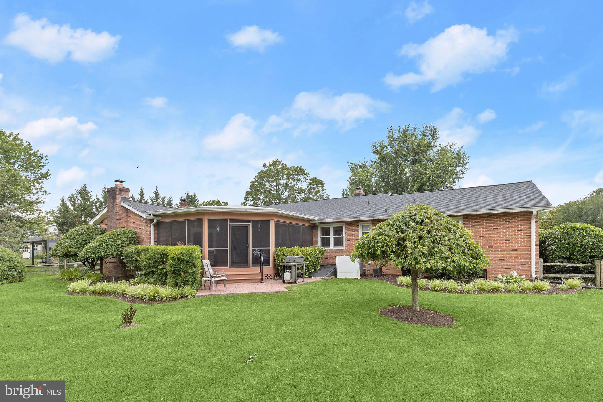 CLOVER HILL - Residential