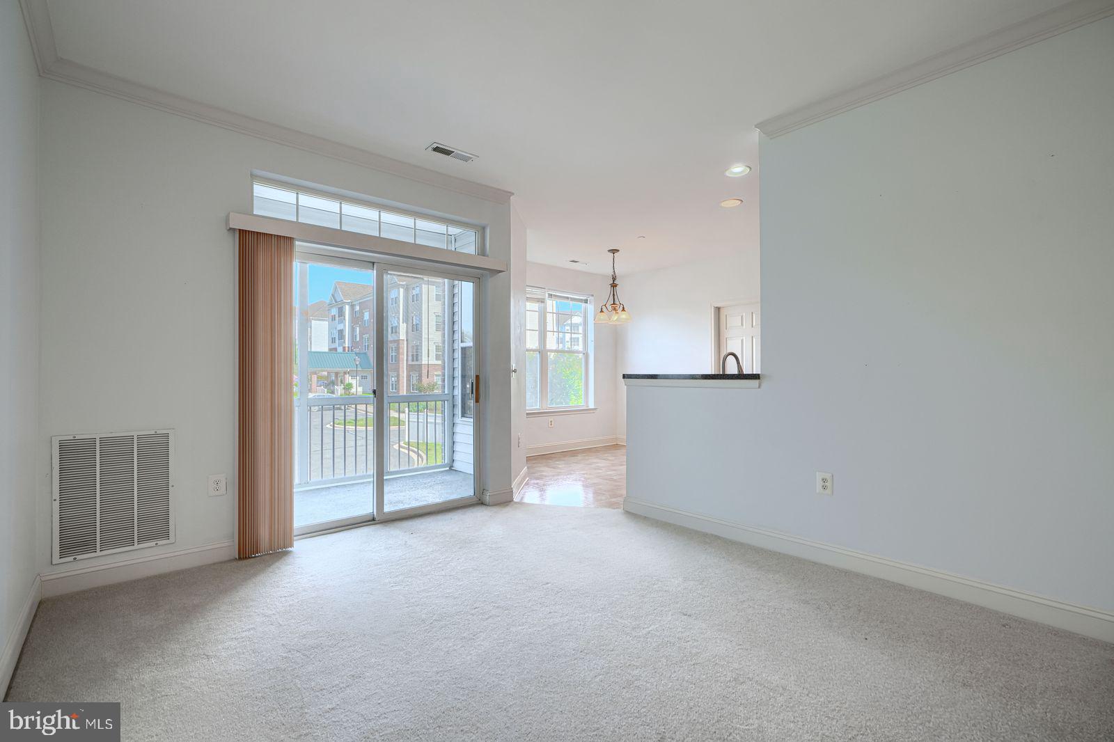 EMERALD HILLS - Residential