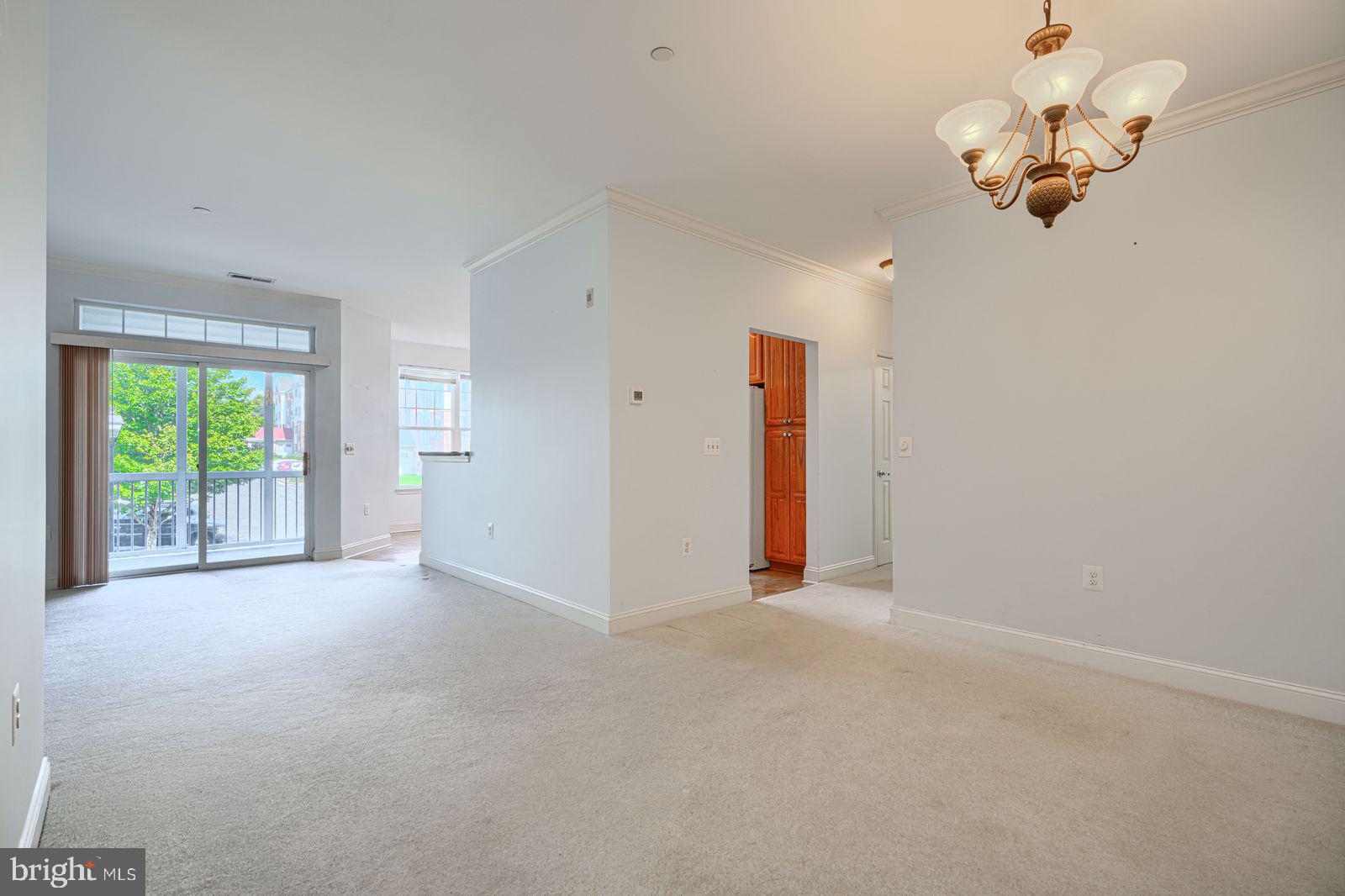 EMERALD HILLS - Residential