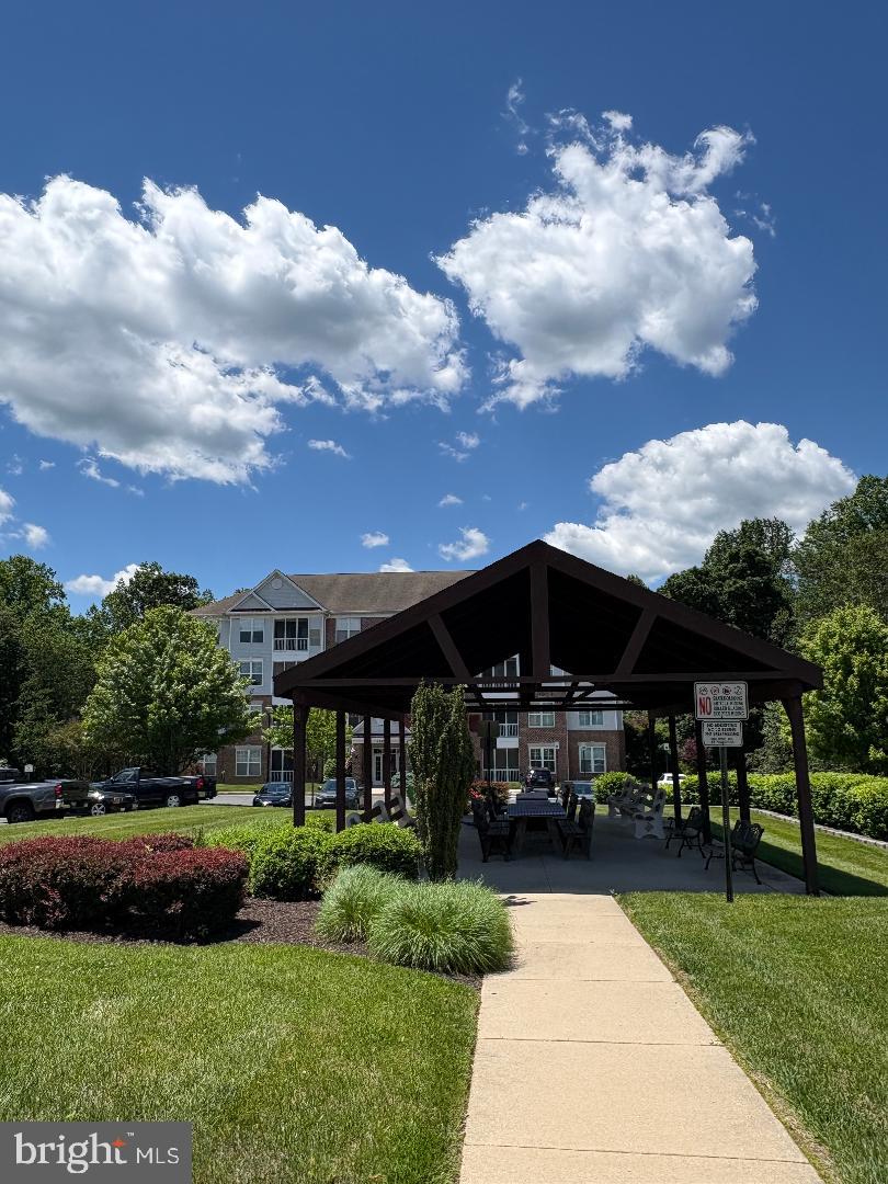 EMERALD HILLS - Residential