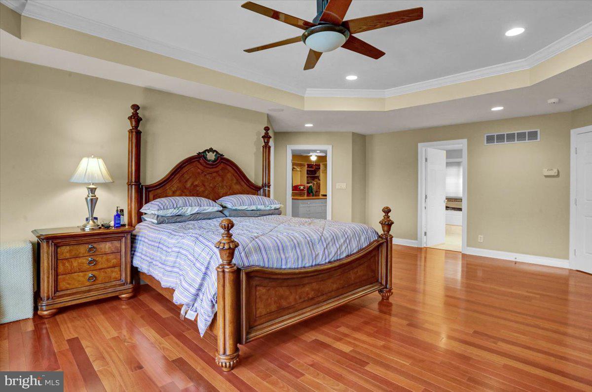 INVERNESS AT SPRIN - Residential
