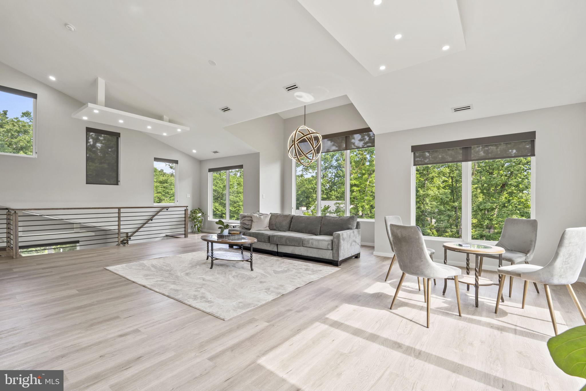 BROAD RUN FARMS - Residential