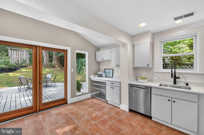GLEN ECHO HEIGHTS - Residential