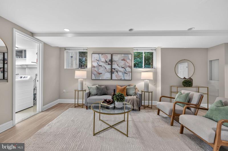 GLEN ECHO HEIGHTS - Residential