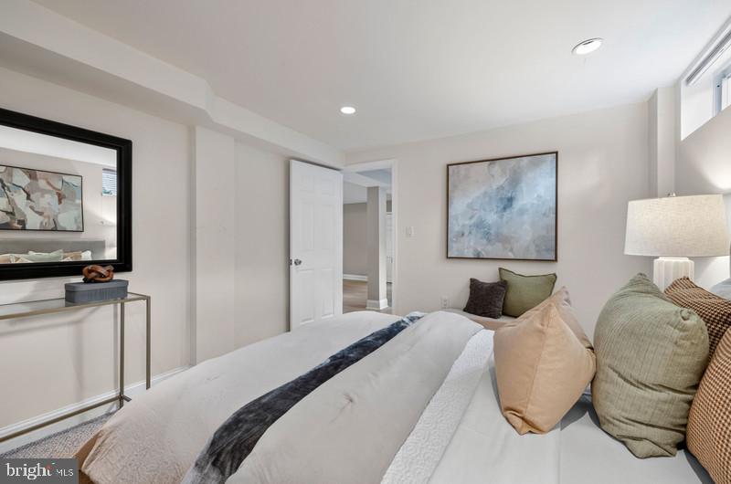 GLEN ECHO HEIGHTS - Residential