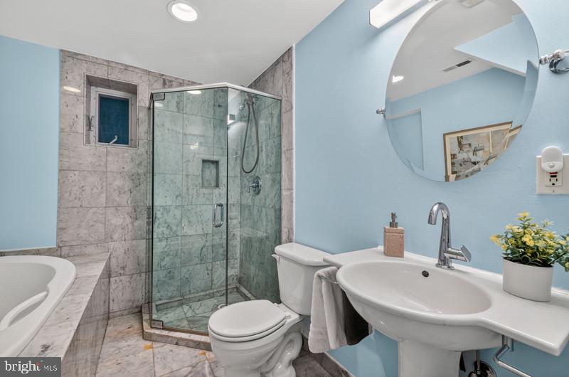 GLEN ECHO HEIGHTS - Residential
