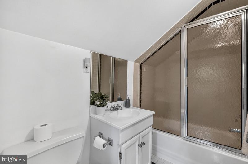 GLEN ECHO HEIGHTS - Residential