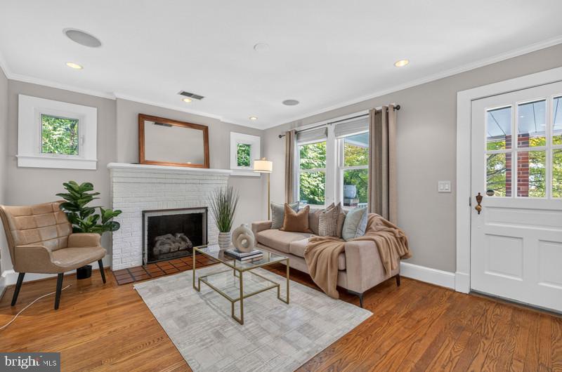 GLEN ECHO HEIGHTS - Residential
