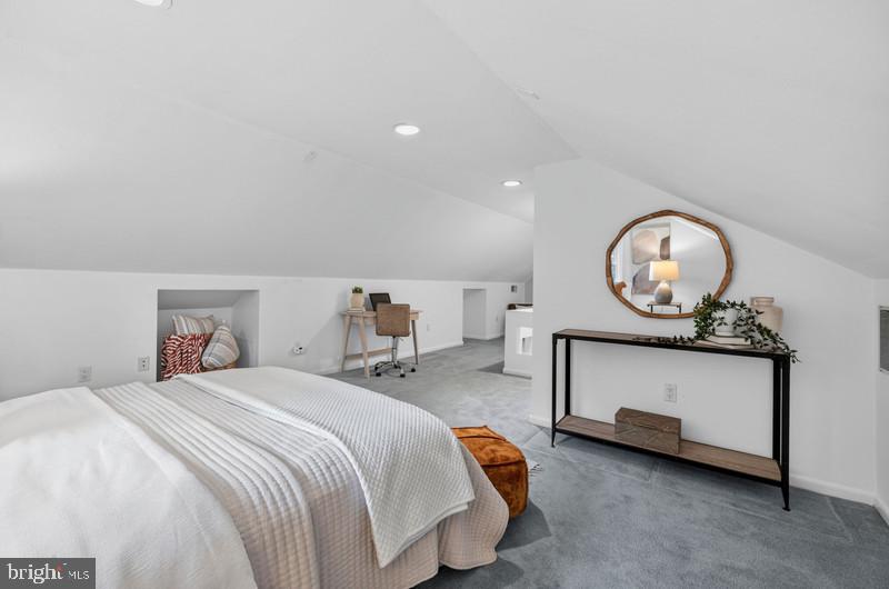 GLEN ECHO HEIGHTS - Residential