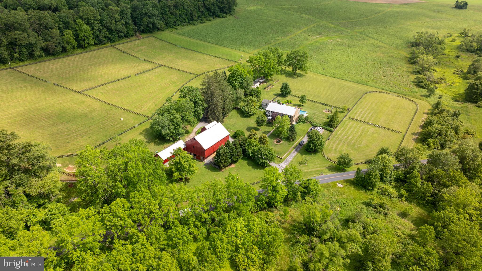 HAMPSTEAD - Farm