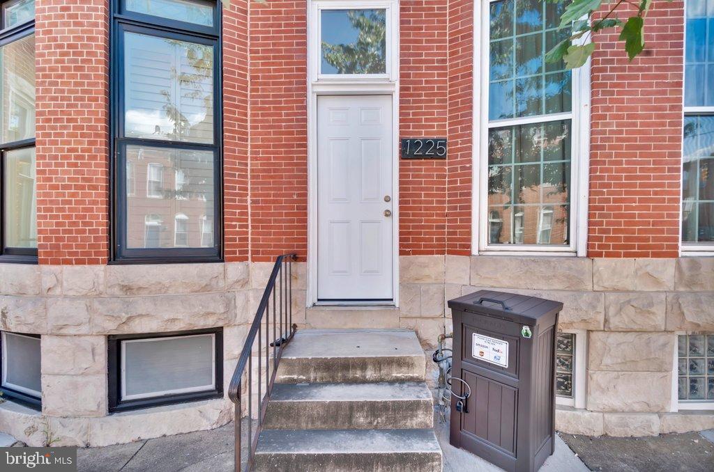WYMAN PARK HAMPDEN - Residential