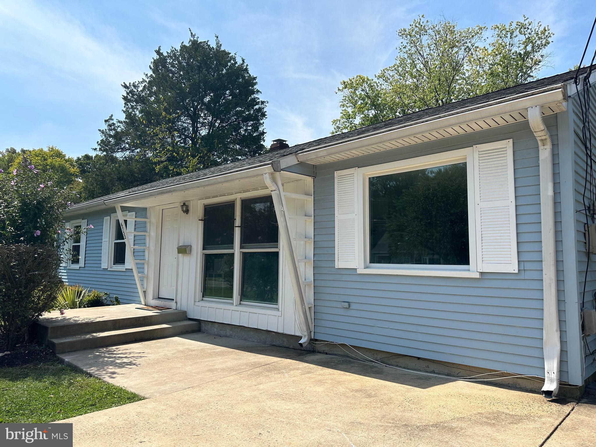 KINGS COLONY - Residential Lease