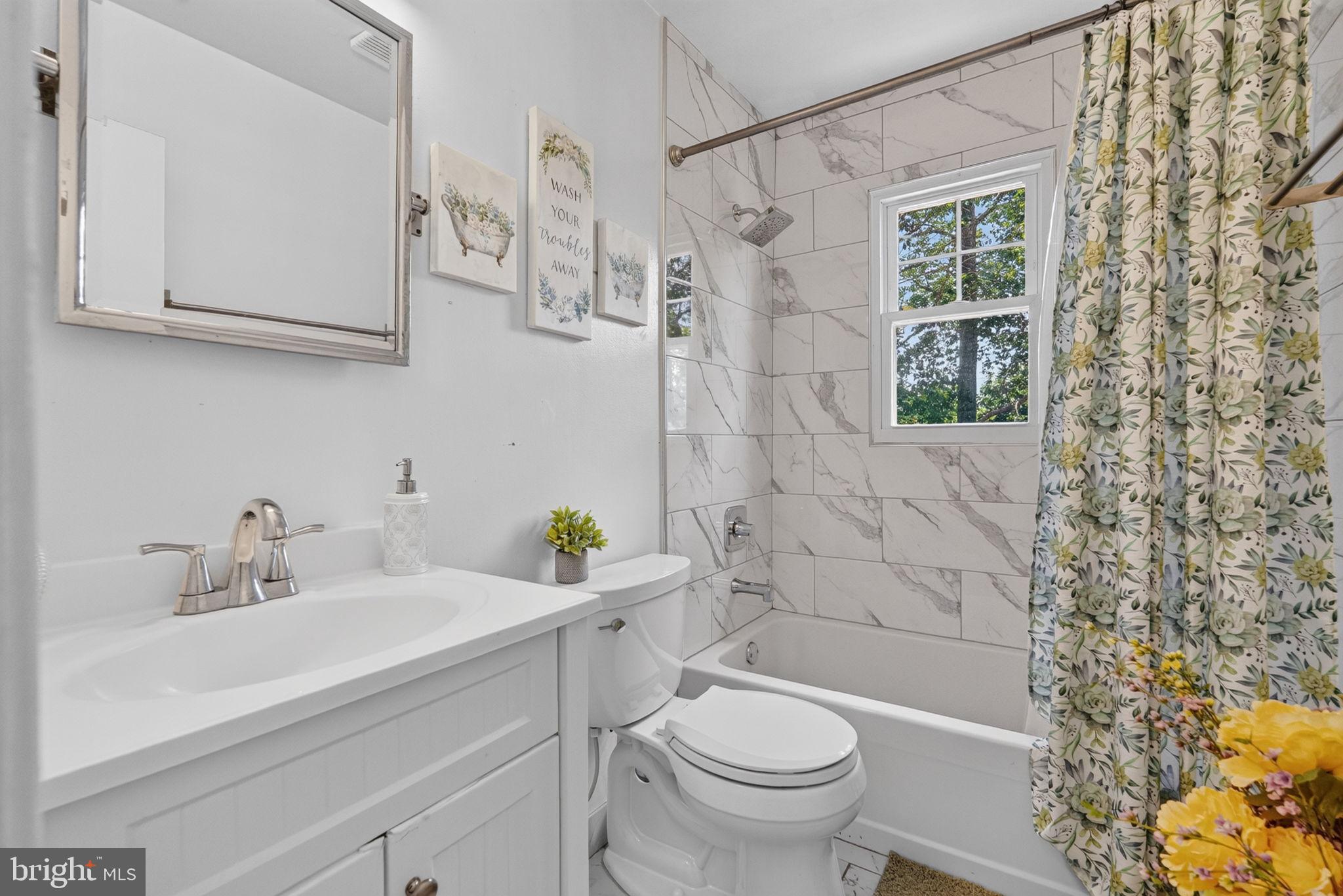 STAFFORD OAKS - Residential