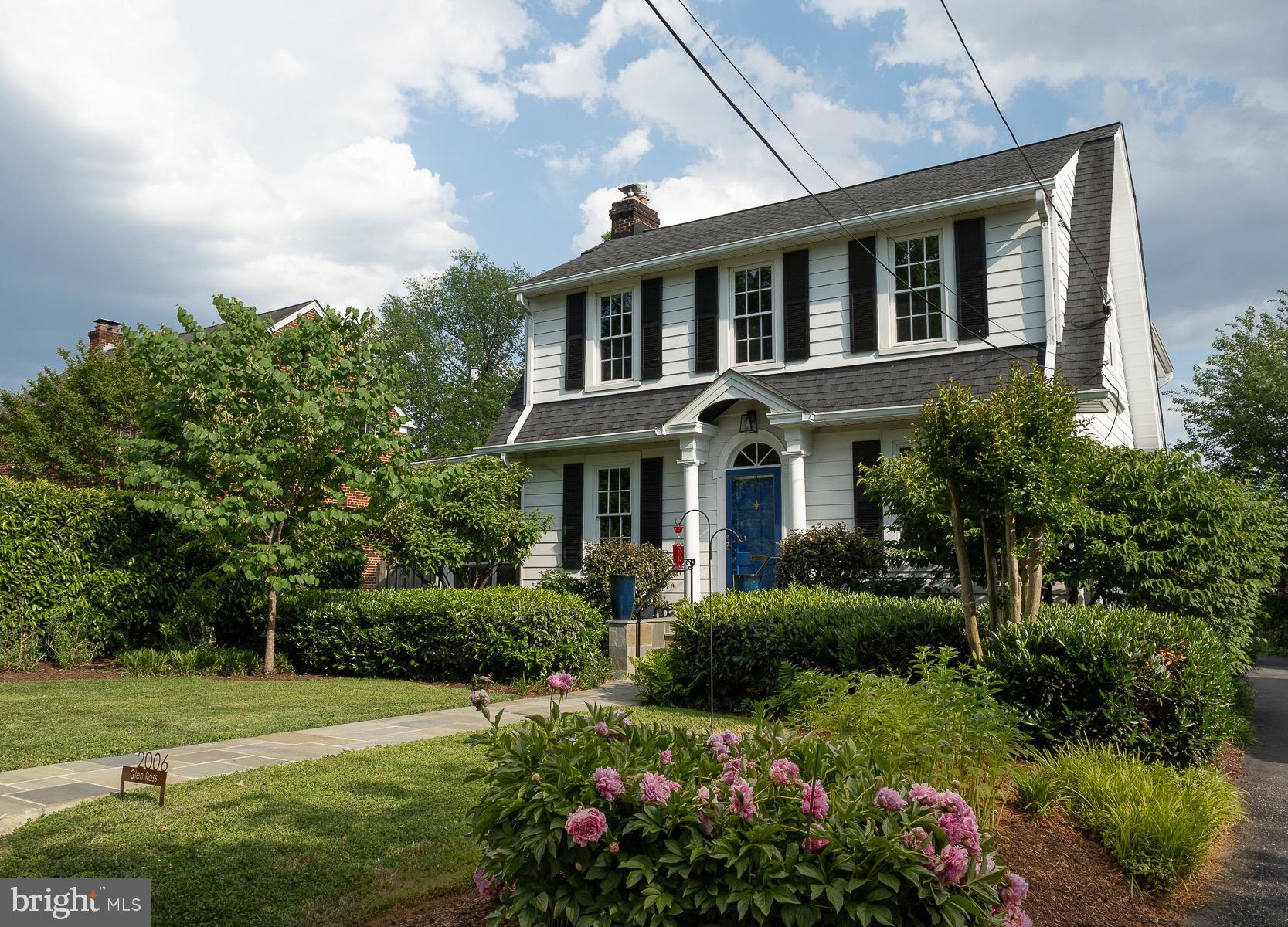 NORTH WOODSIDE - Residential