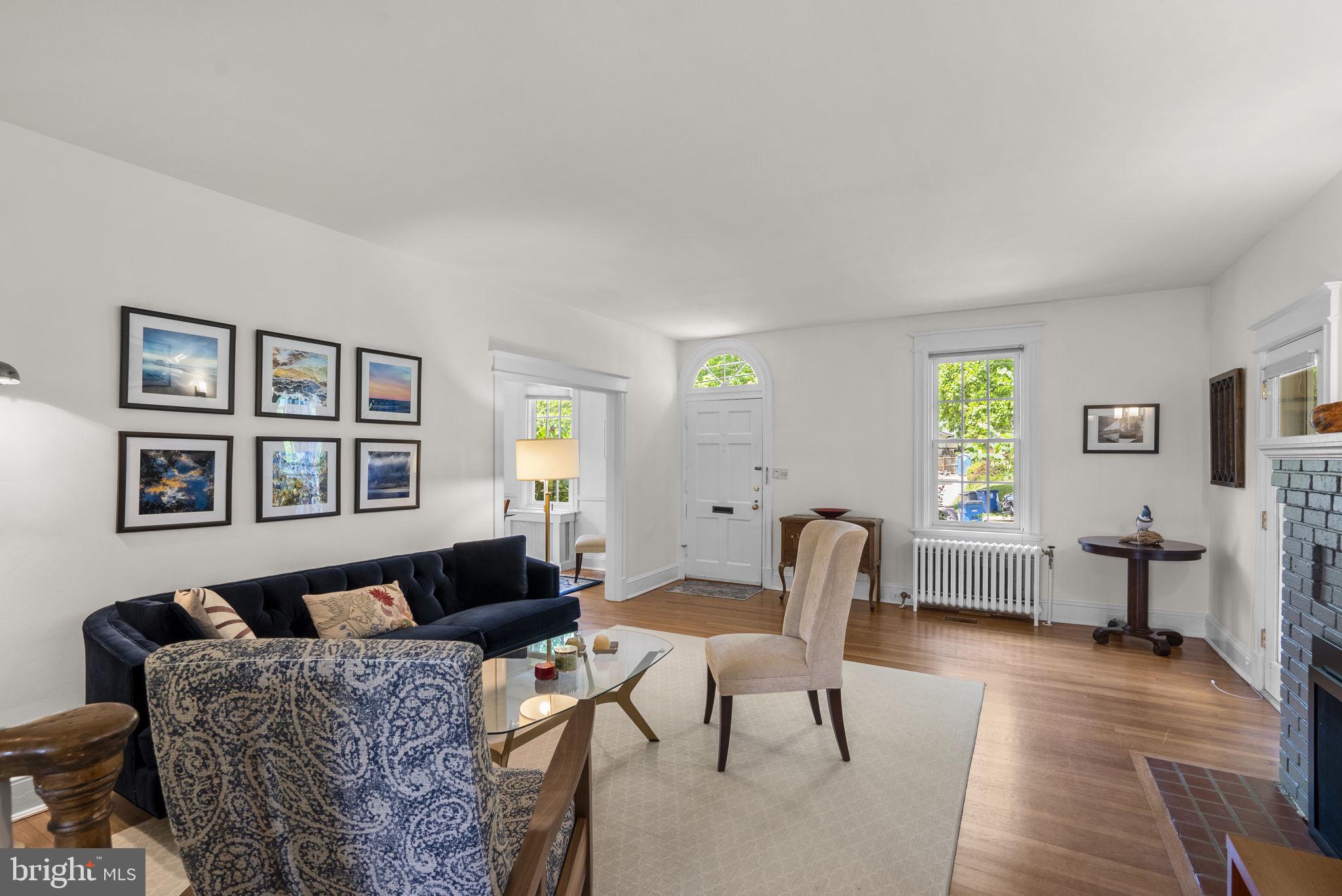 NORTH WOODSIDE - Residential