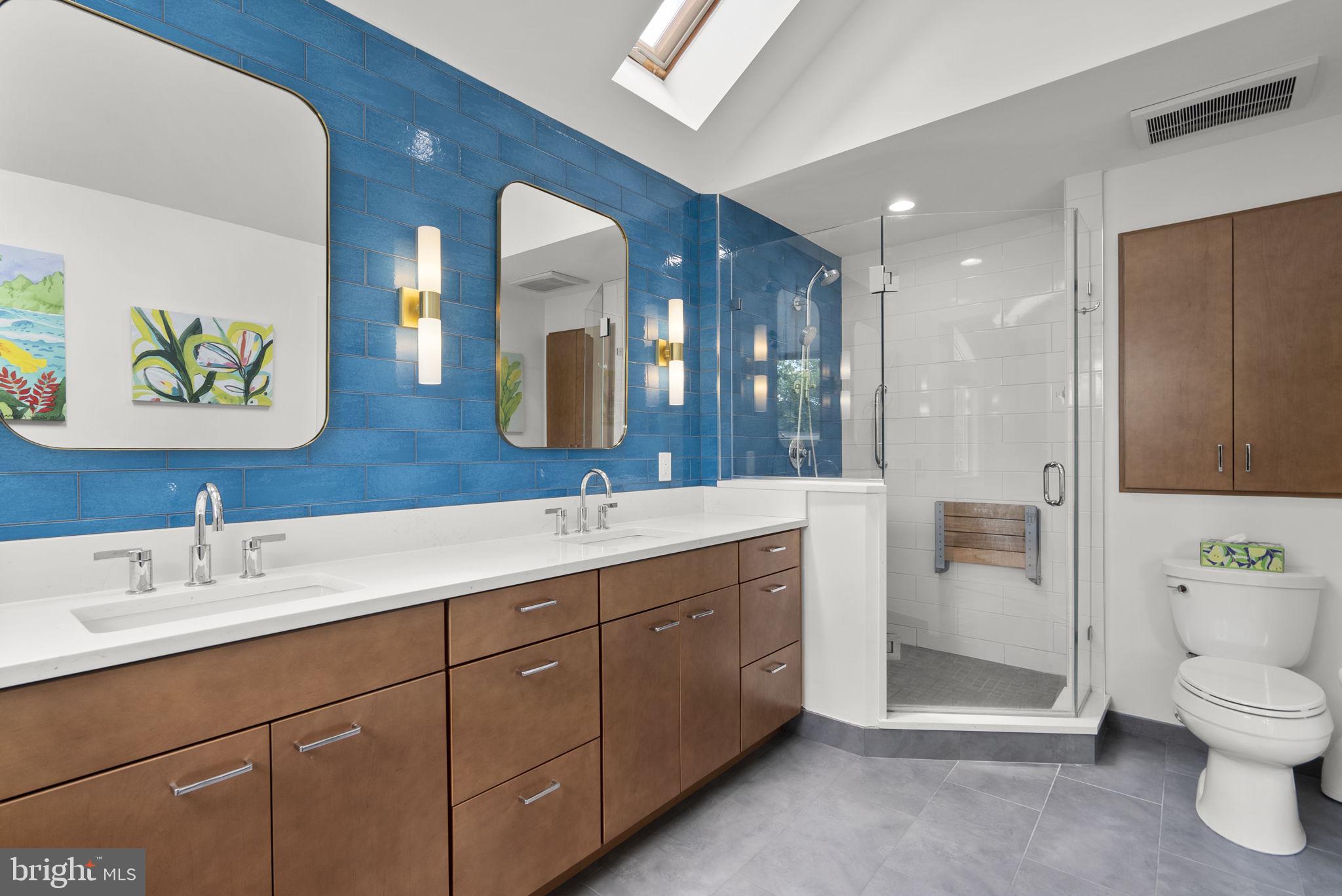 NORTH WOODSIDE - Residential