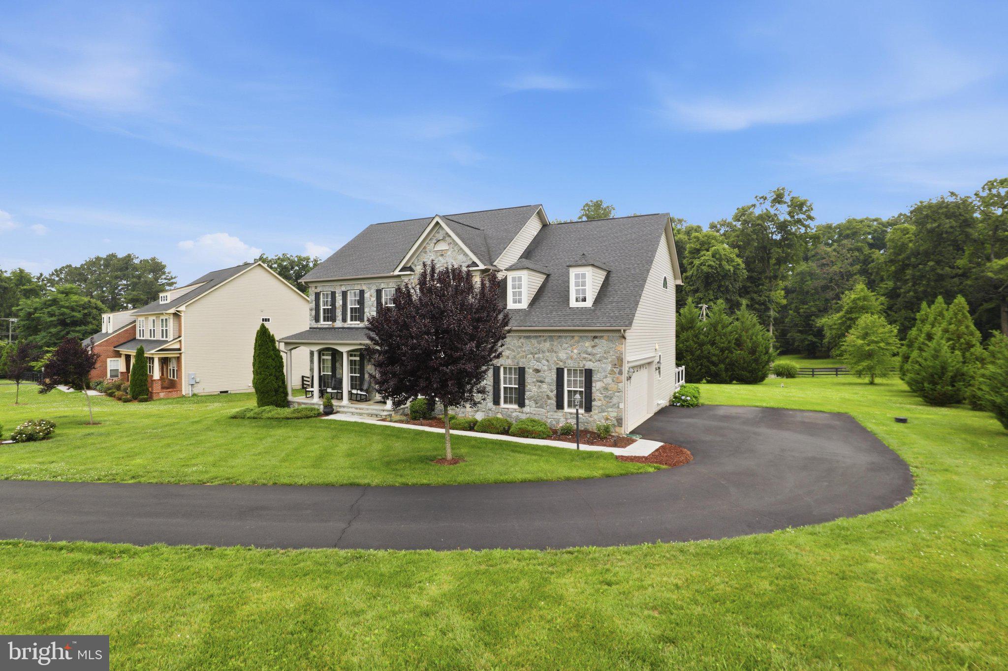 HARMONY VISTA - Residential
