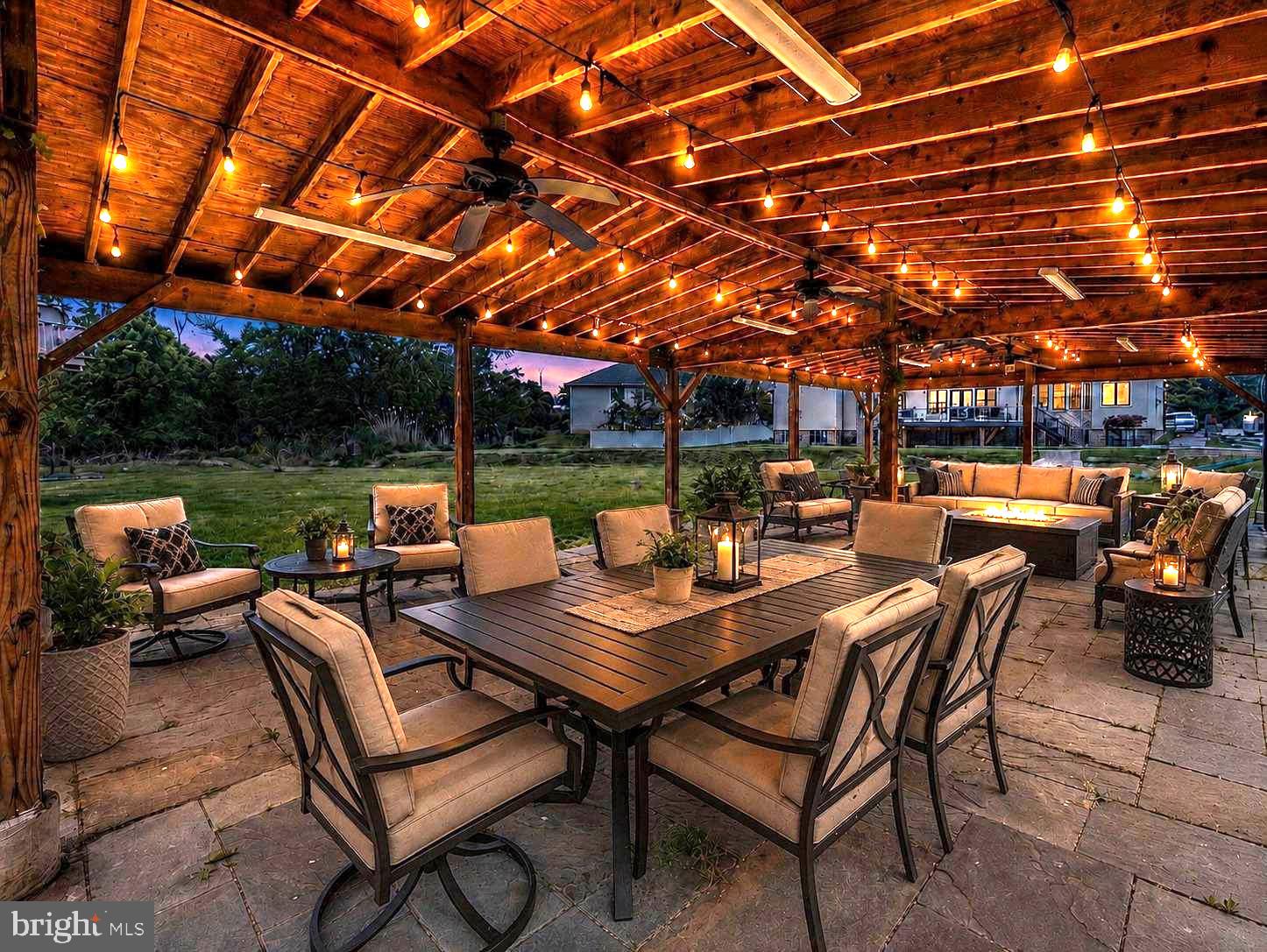 BUSTLETON - Residential