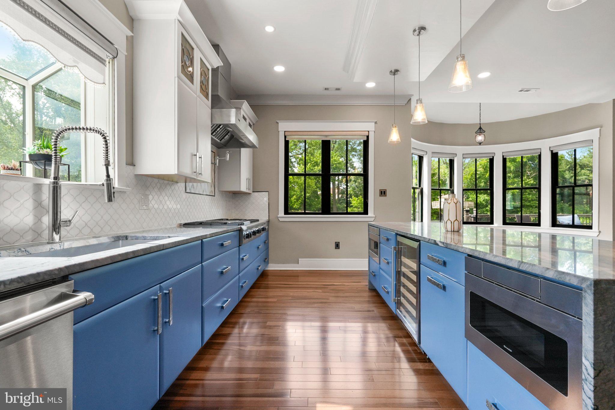 BUSTLETON - Residential