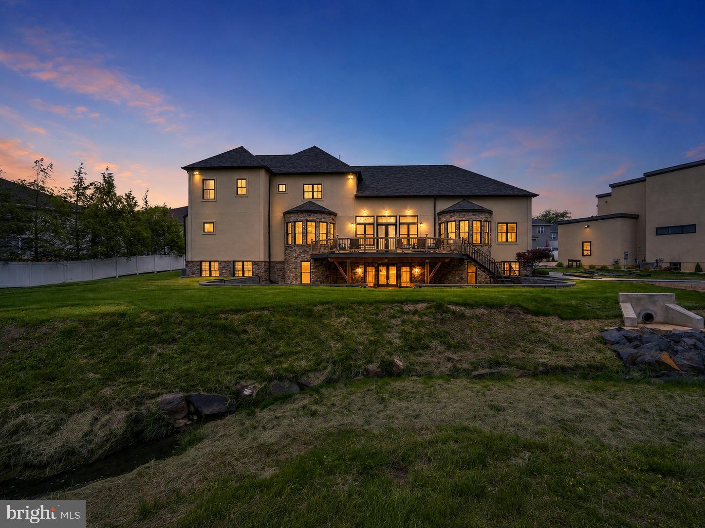 BUSTLETON - Residential
