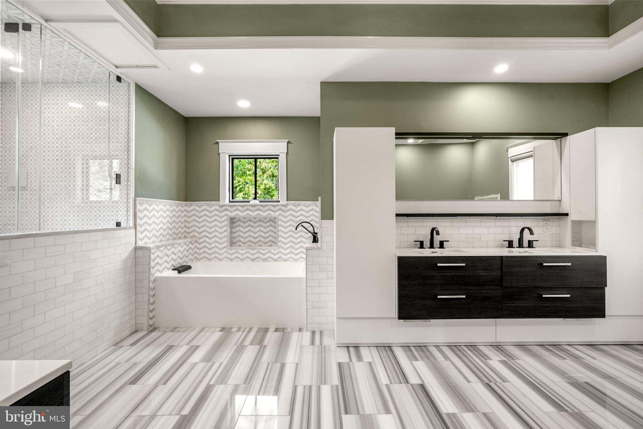 BUSTLETON - Residential